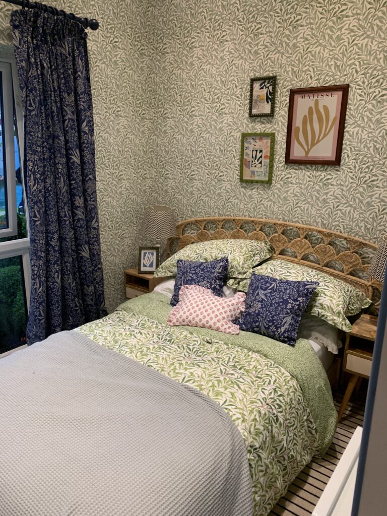 Retro Arts and Crafts Bedroom, The Money Making Home, Ideal Home Show